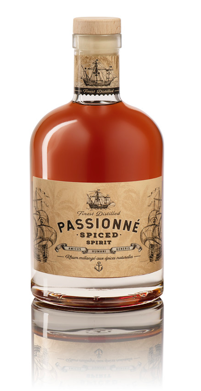 Rhum Passionné, Spiced, Vieilli et embouteillé à Cognac, 70cl